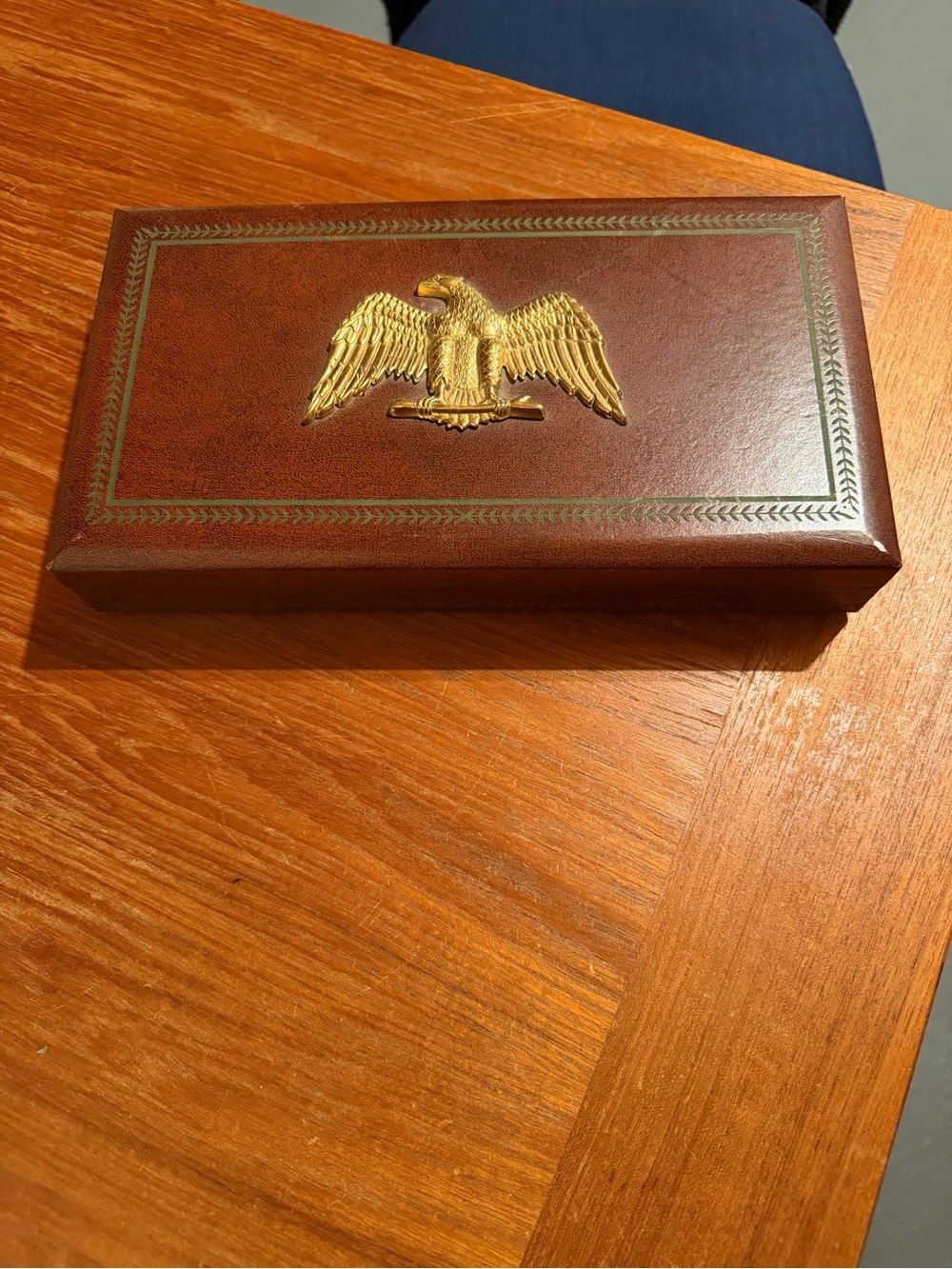 Jewelry Box Vintage Men’s SWANK Brown Faux Leather Gold Eagle Emblem Rectangle